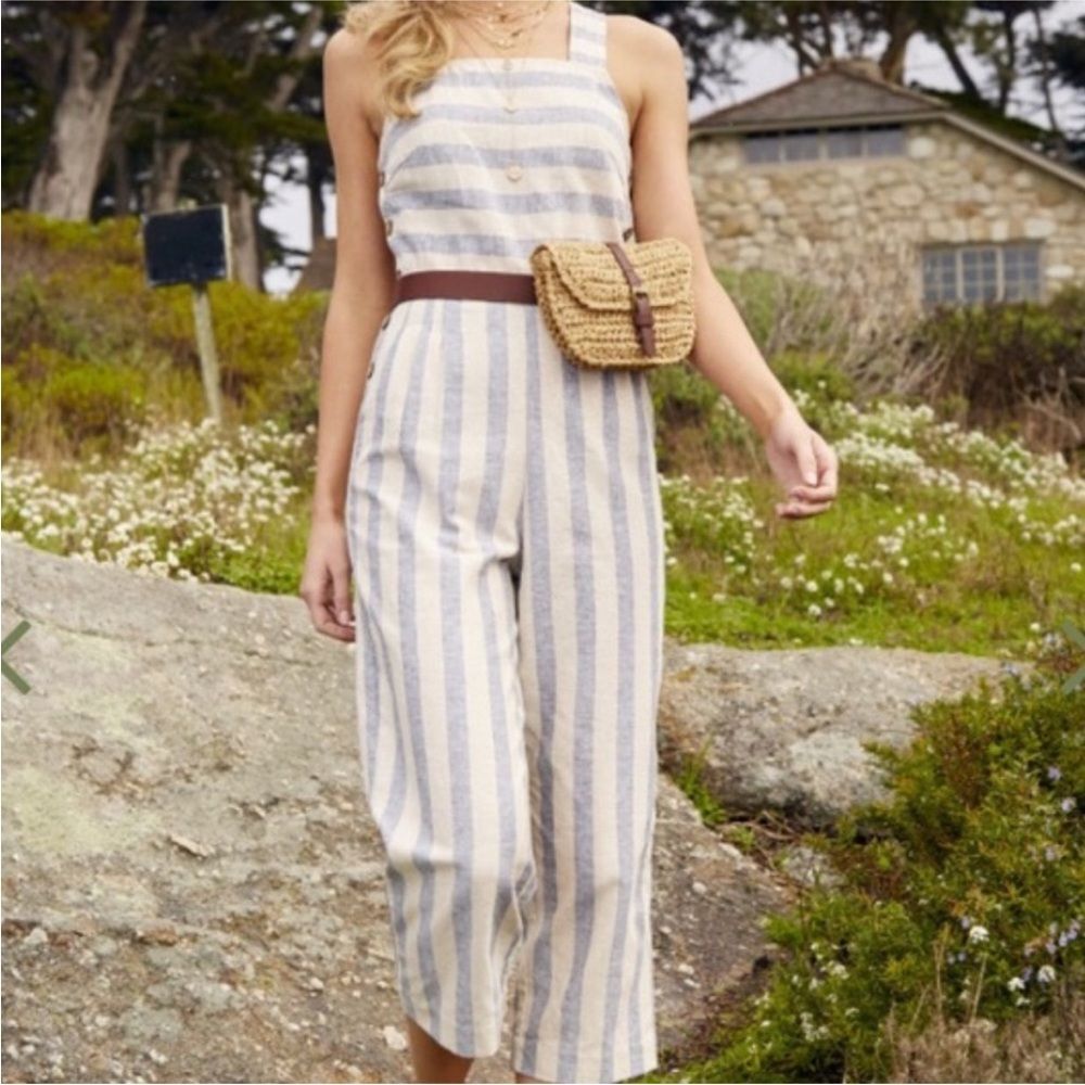 Altar'd State Cream and Blue Sleeveless Striped Linen-Blend Jumpsuit Size Medium